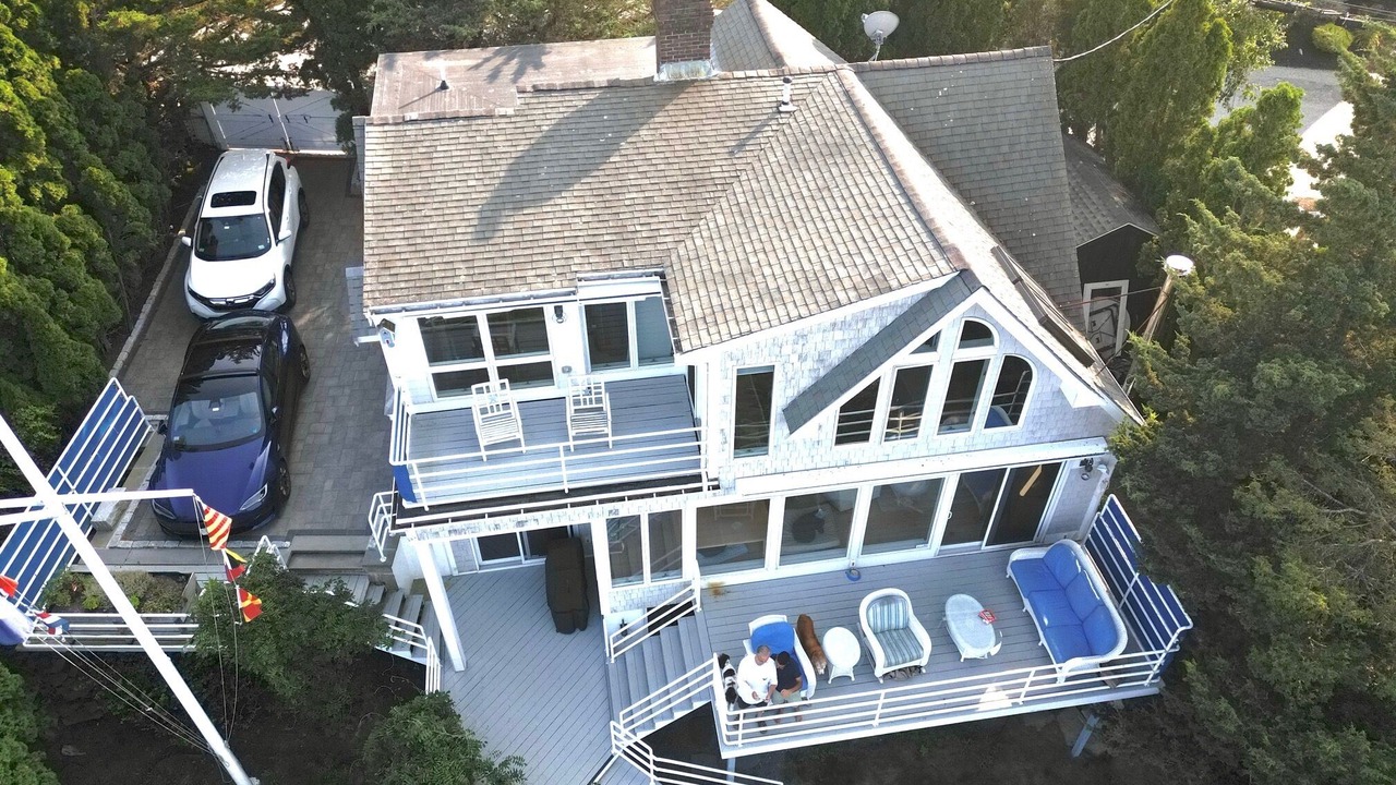 Photo of Outdoor in Great Neck