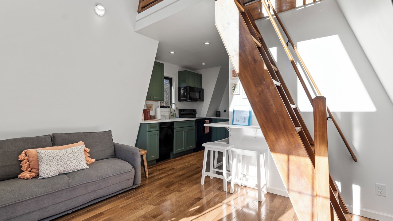 Photo of Livingroom in Brownsville