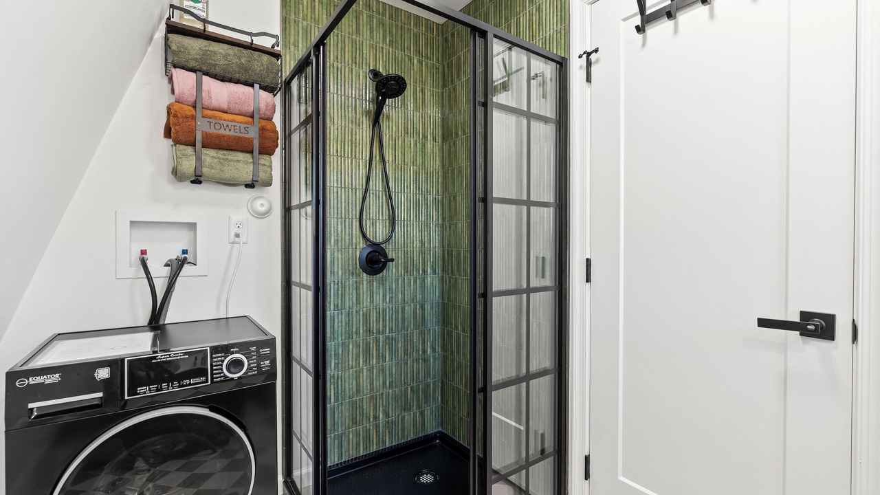 Photo of Bathroom in Brownsville