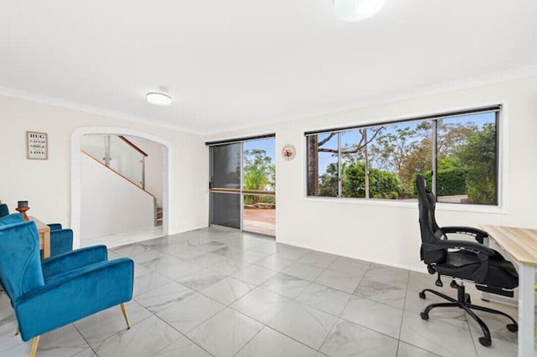 Photo of Others in Lemon Tree Passage