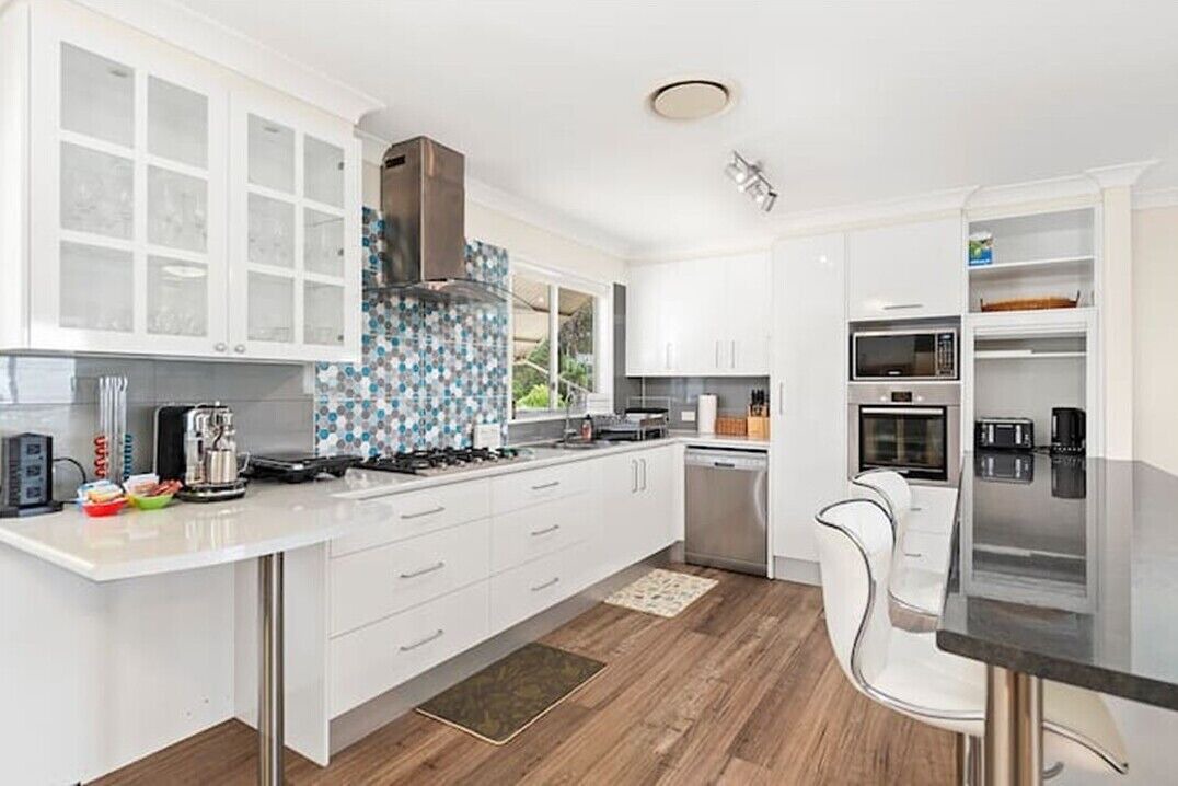 Photo of Kitchen in Lemon Tree Passage