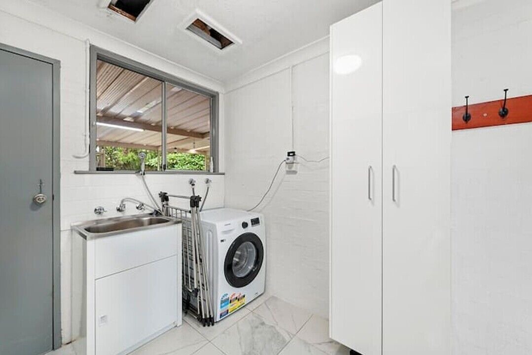 Photo of Others in Lemon Tree Passage