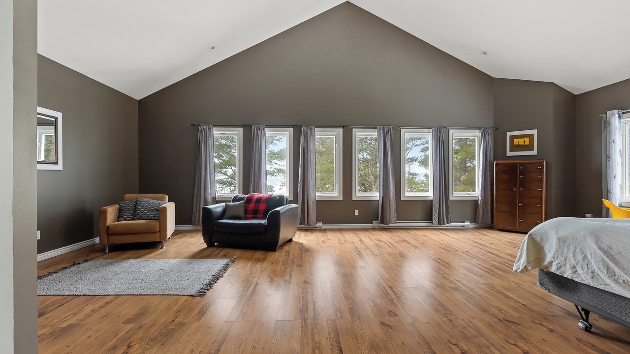 Photo of Bedroom in Lac Sainte-Marie