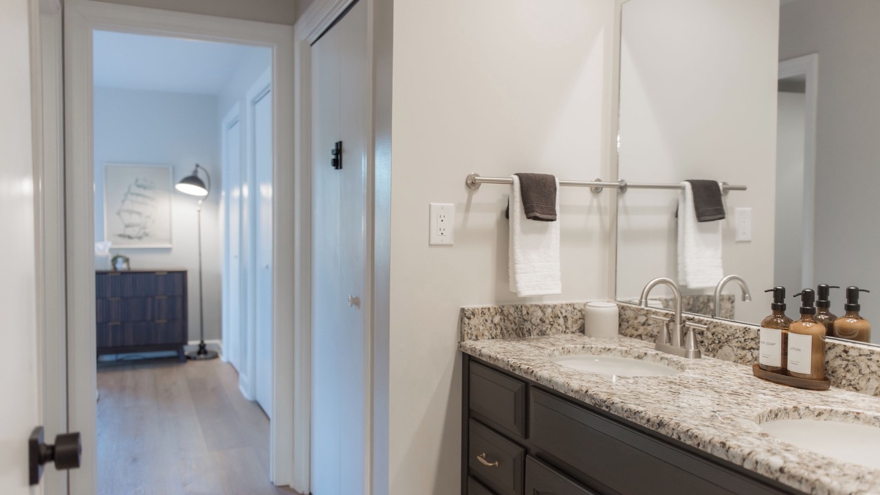 Photo of Bathroom in Foxfire