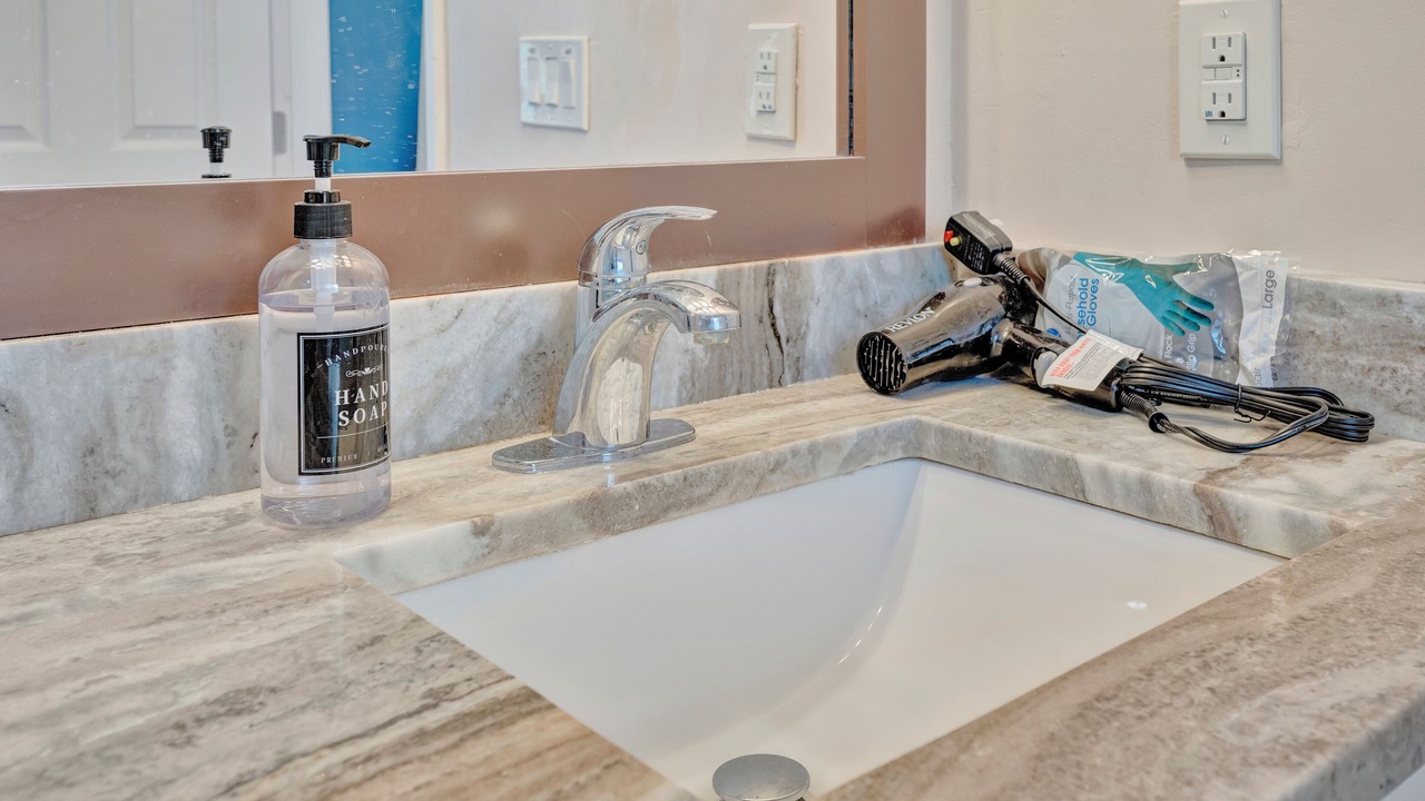 Photo of Bathroom in Limona Improvement