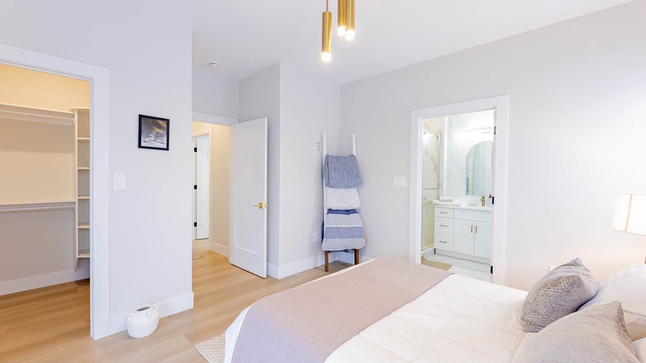 Photo of Bedroom in Queens County