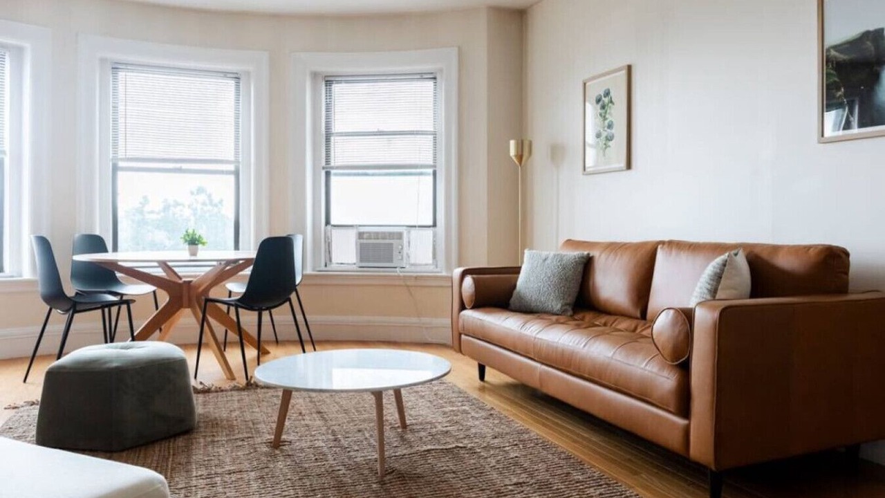 Photo of Livingroom in Fenway–Kenmore