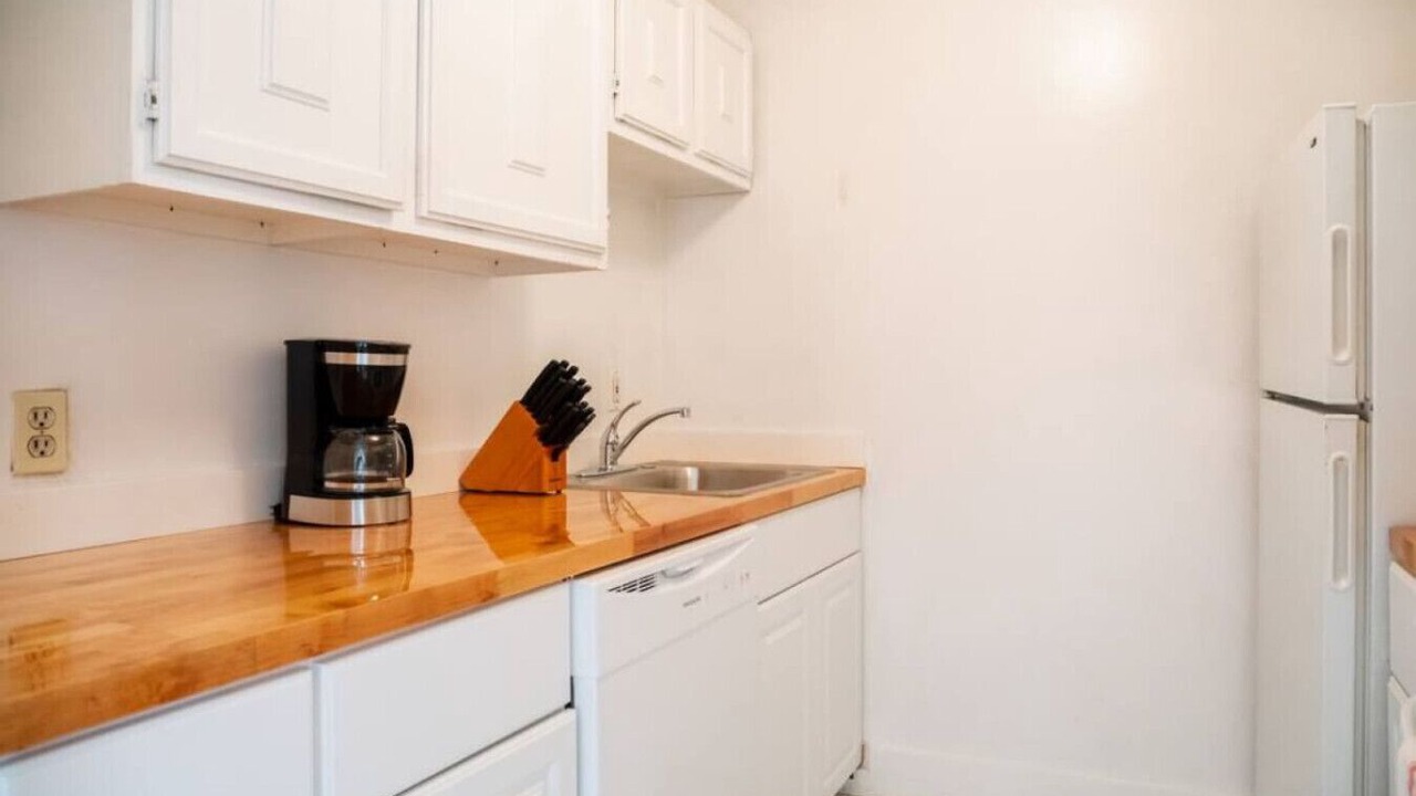 Photo of Kitchen in Fenway–Kenmore