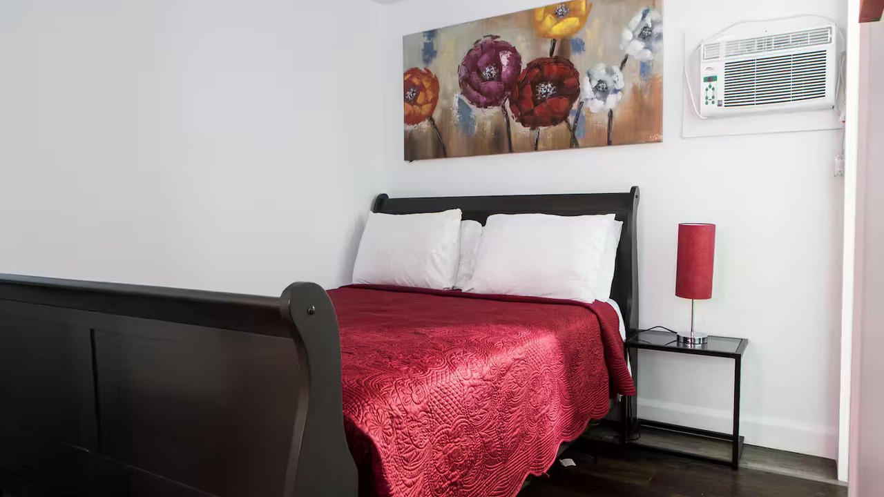 Photo of Bedroom in Mauricie