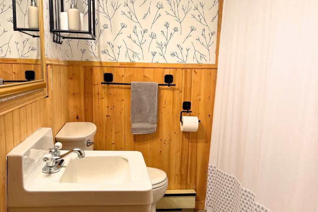 Photo of Bathroom in Blue Sea