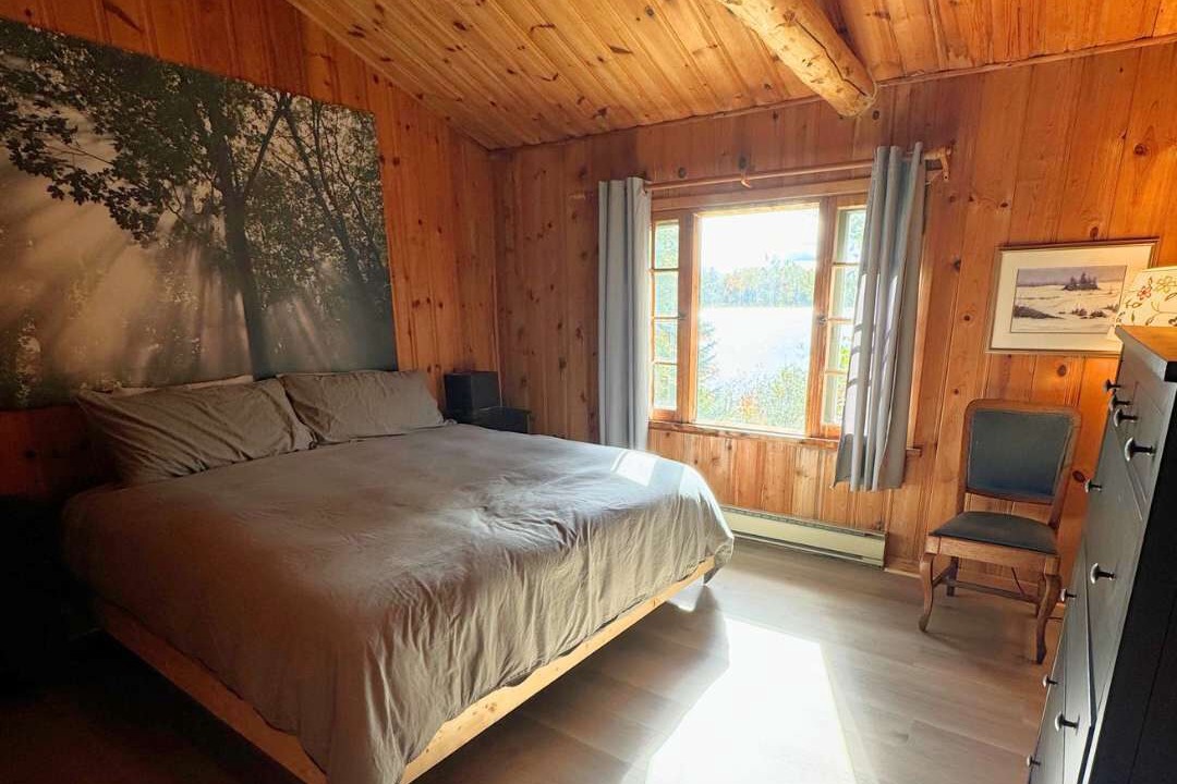 Photo of Bedroom in Blue Sea