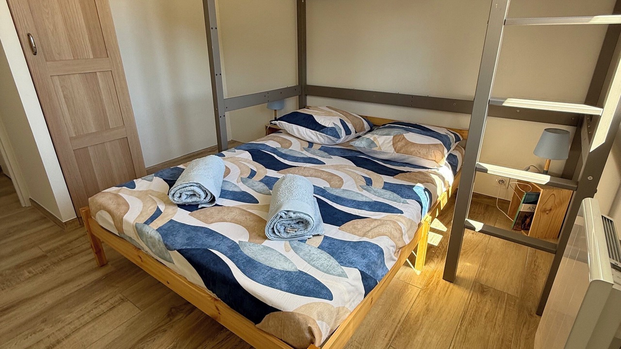 Photo of Bedroom in Lesparre-Medoc