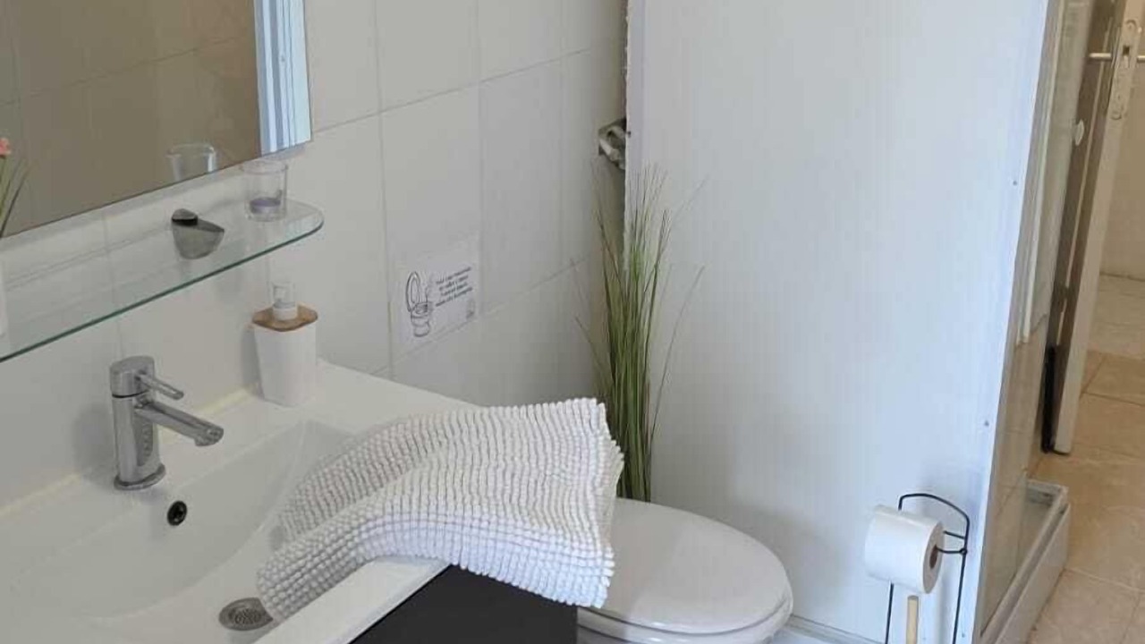 Photo of Bathroom in La Ferte-Gaucher