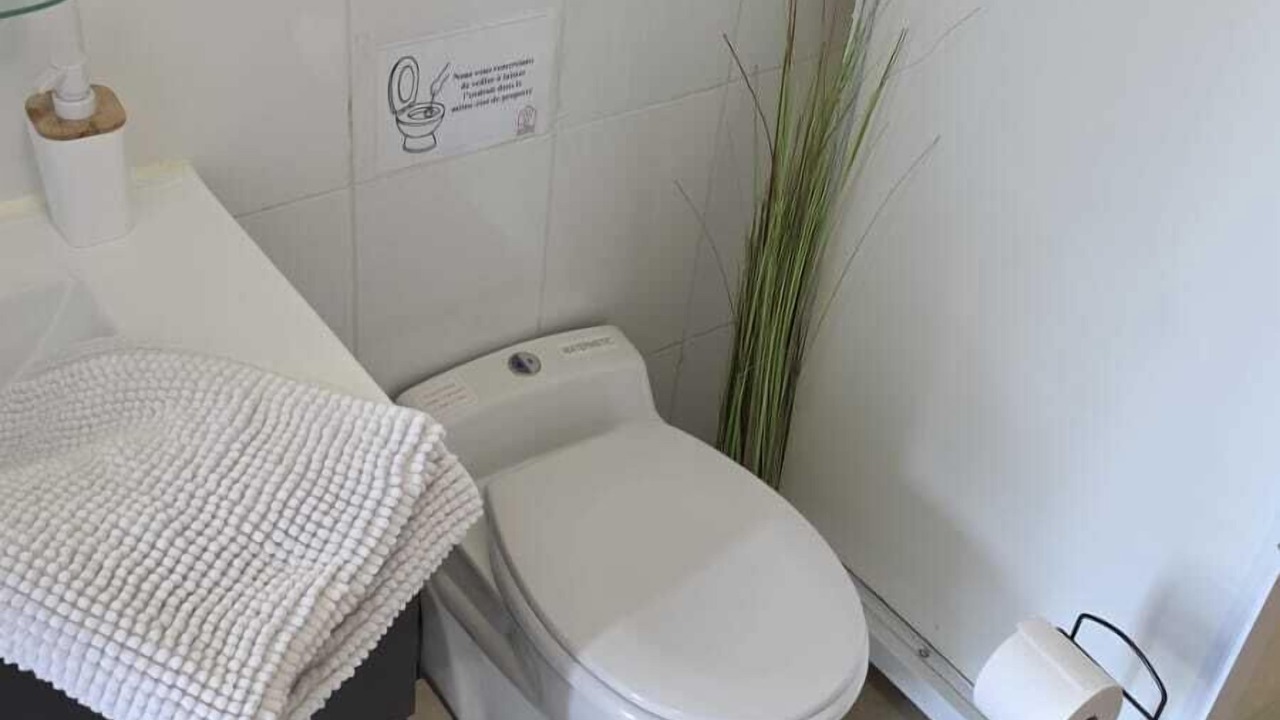 Photo of Bathroom in La Ferte-Gaucher