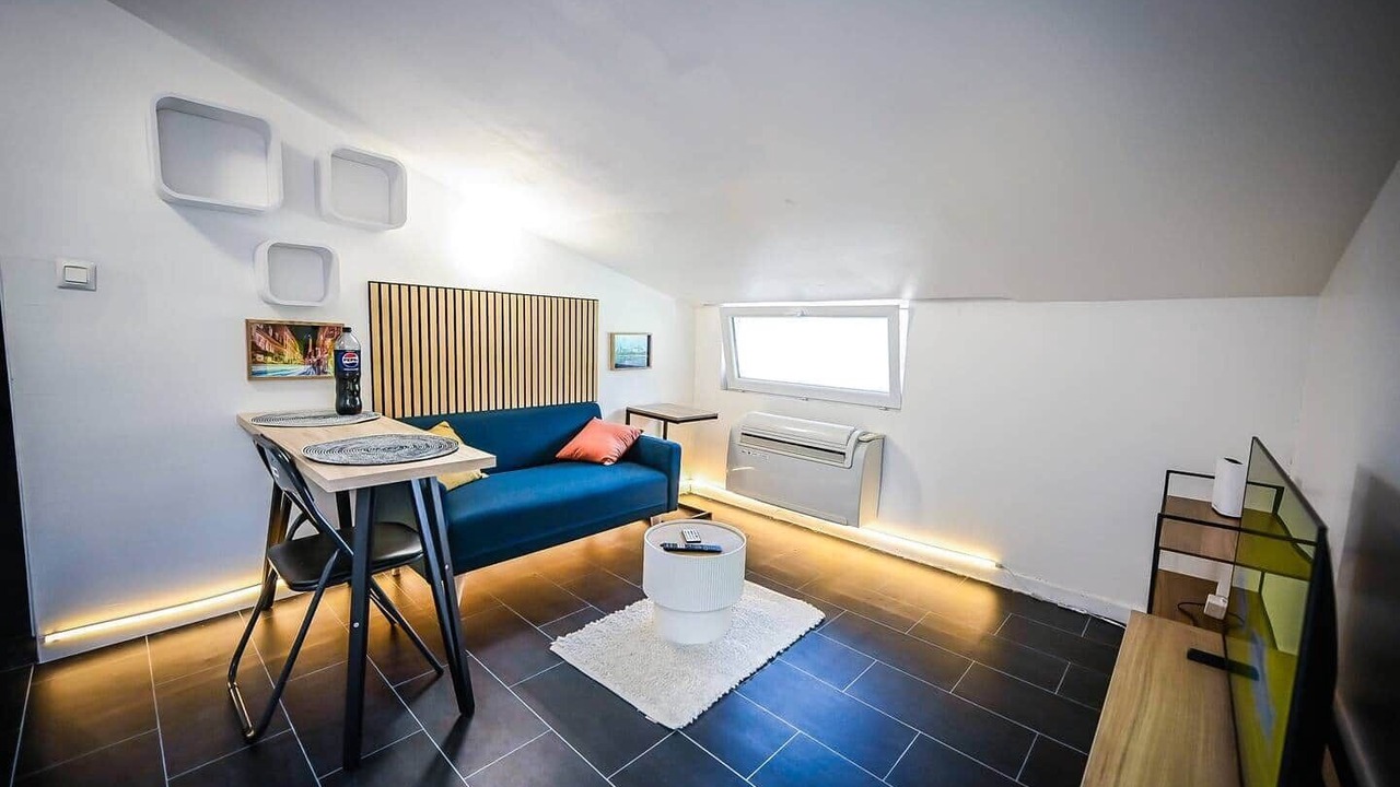 Photo of Livingroom in Melun