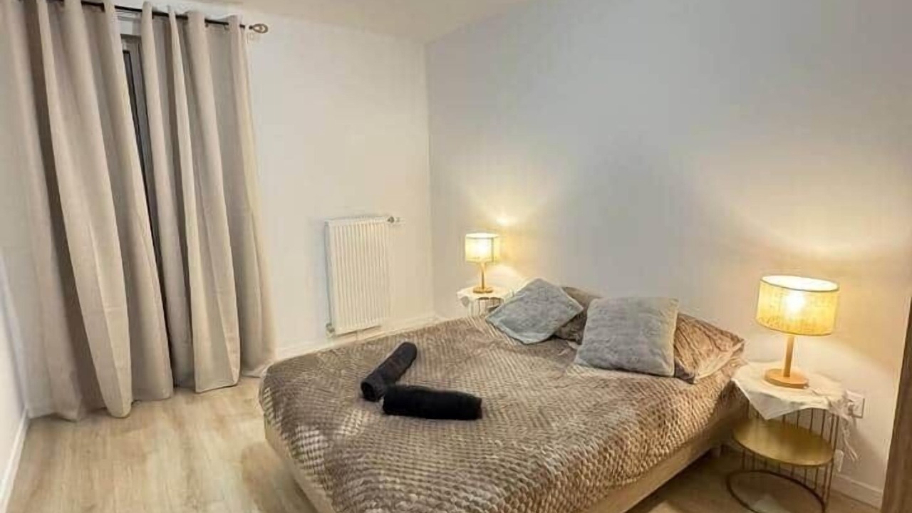 Photo of Bedroom in La Queue-en-Brie