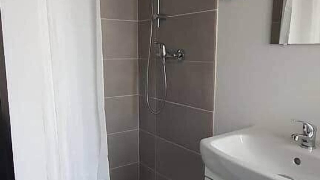 Photo of Bathroom in La Ferte-sous-Jouarre