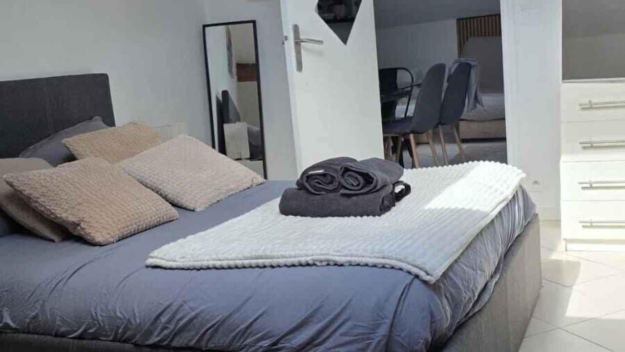 Photo of Bedroom in La Ferte-Gaucher