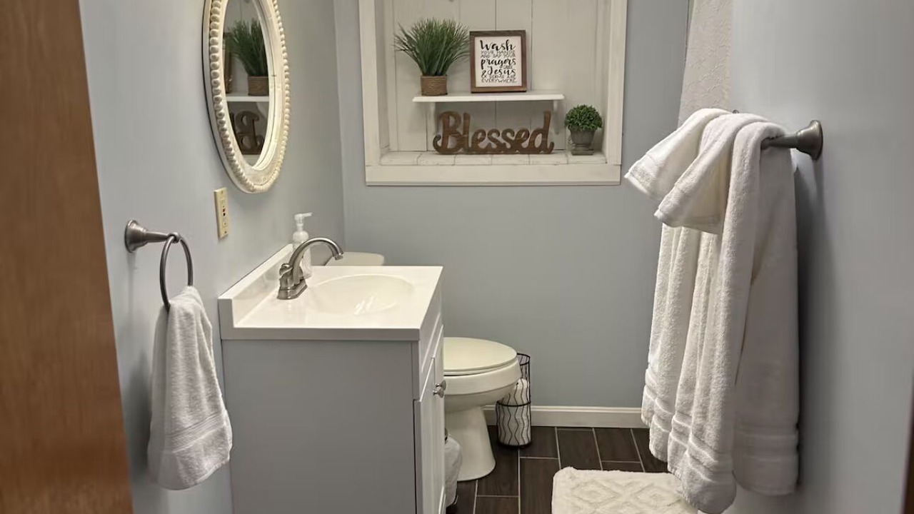 Photo of Bathroom in Vincent