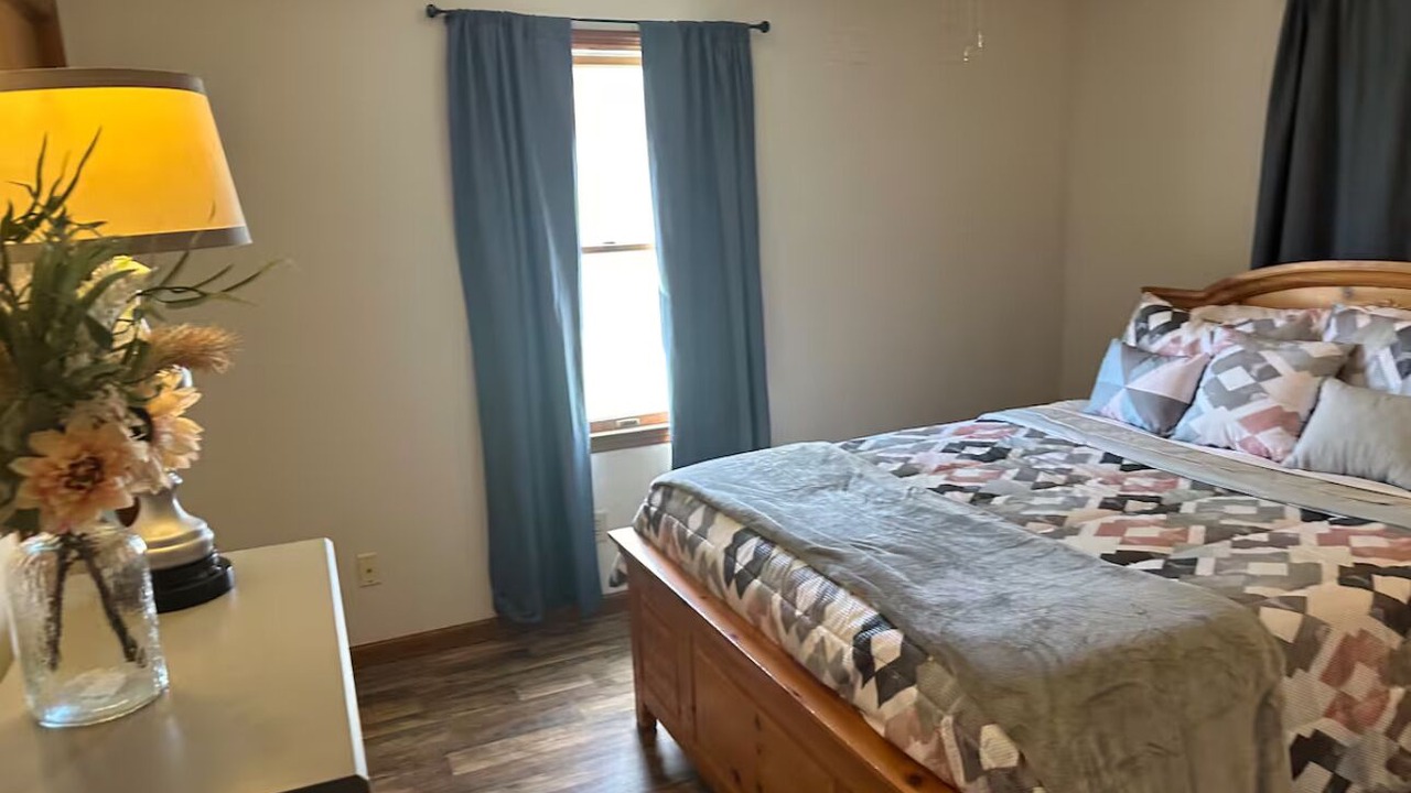 Photo of Bedroom in Vincent