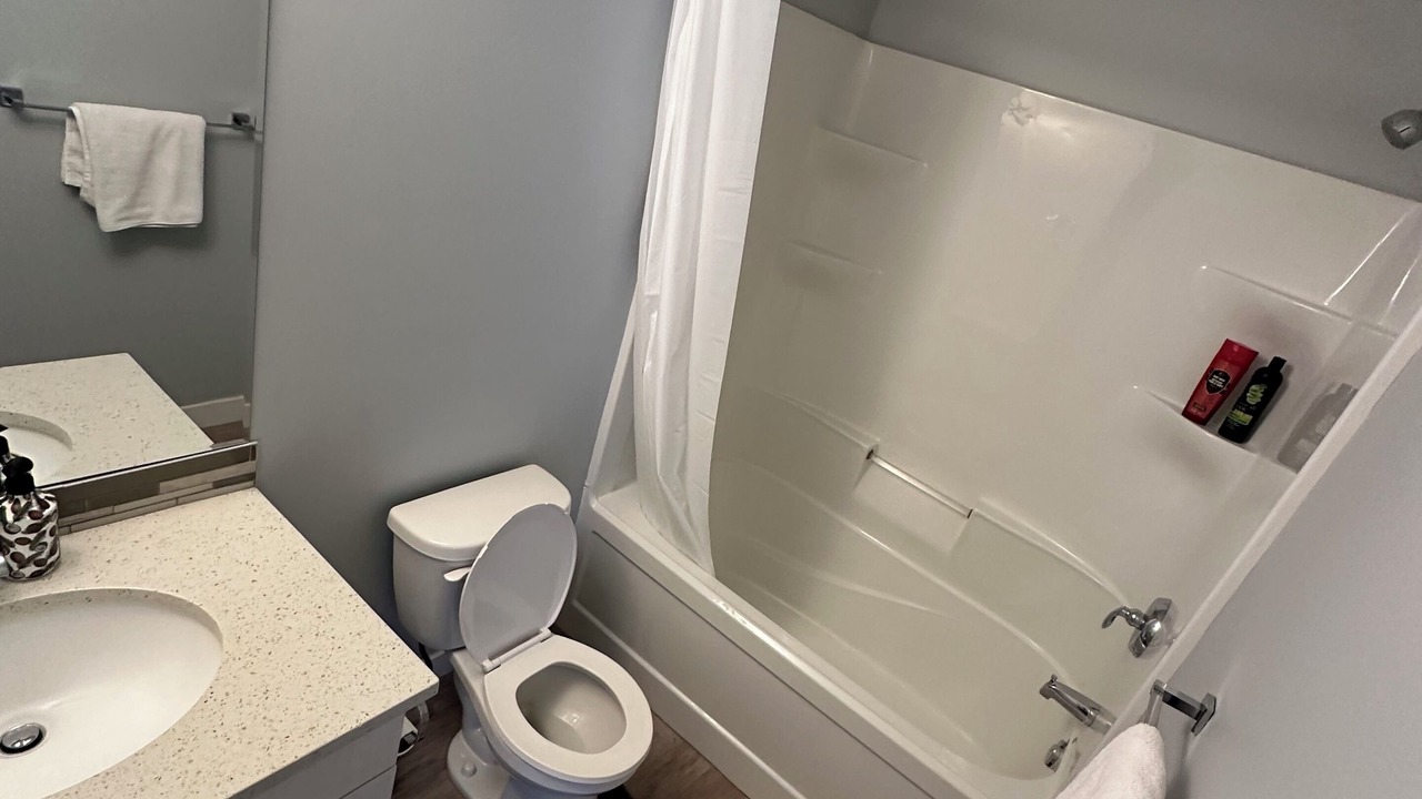Photo of Bathroom in Fort Gary