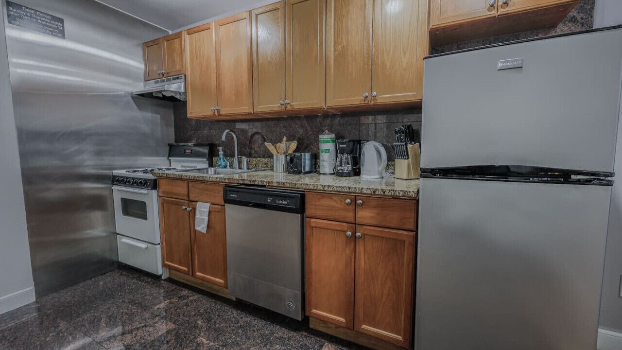 Photo of Kitchen in Theatre District