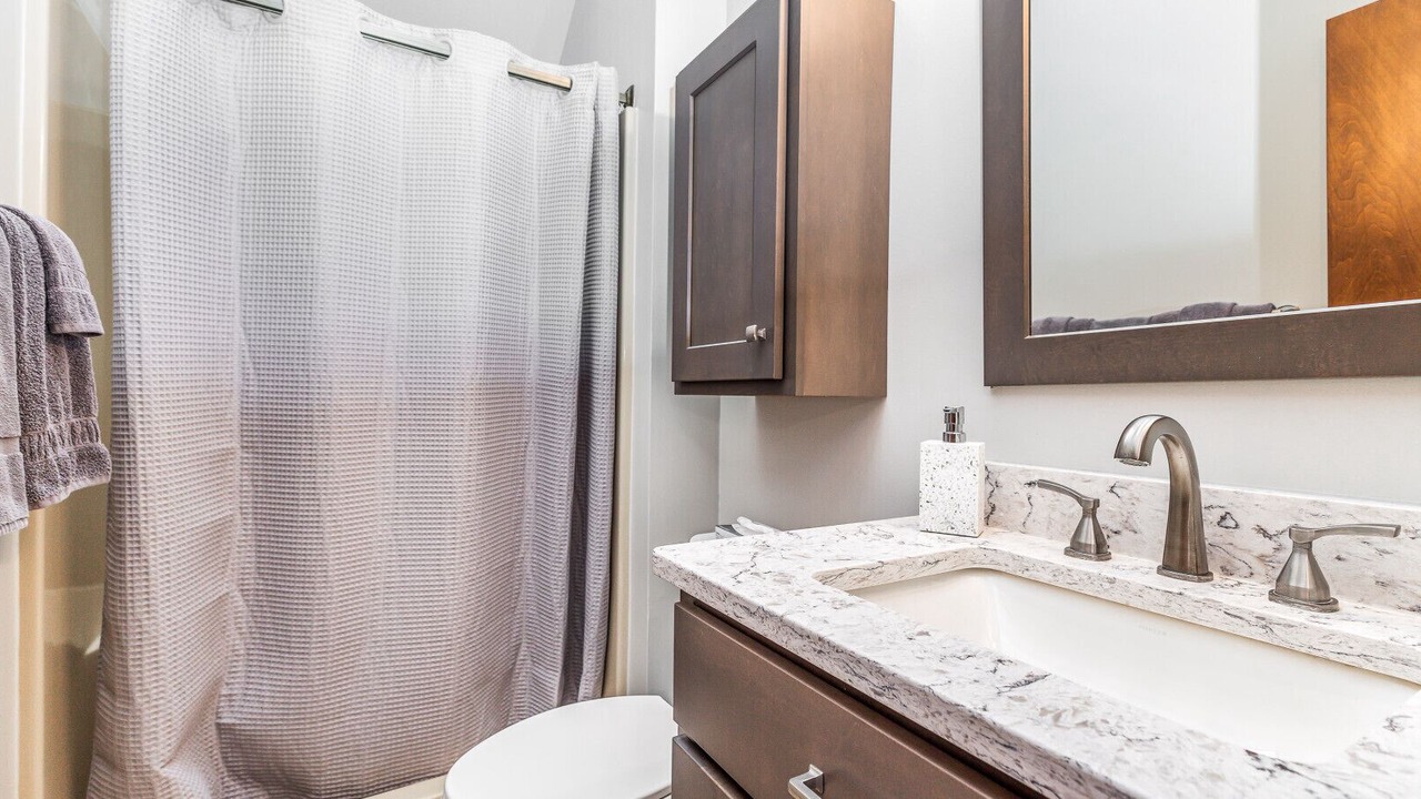 Photo of Bathroom in The Galena Territory