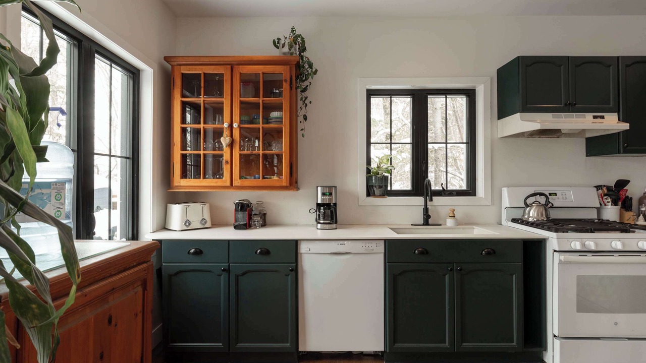 Photo of Kitchen in Sainte-Marguerite-du-Lac-Masson