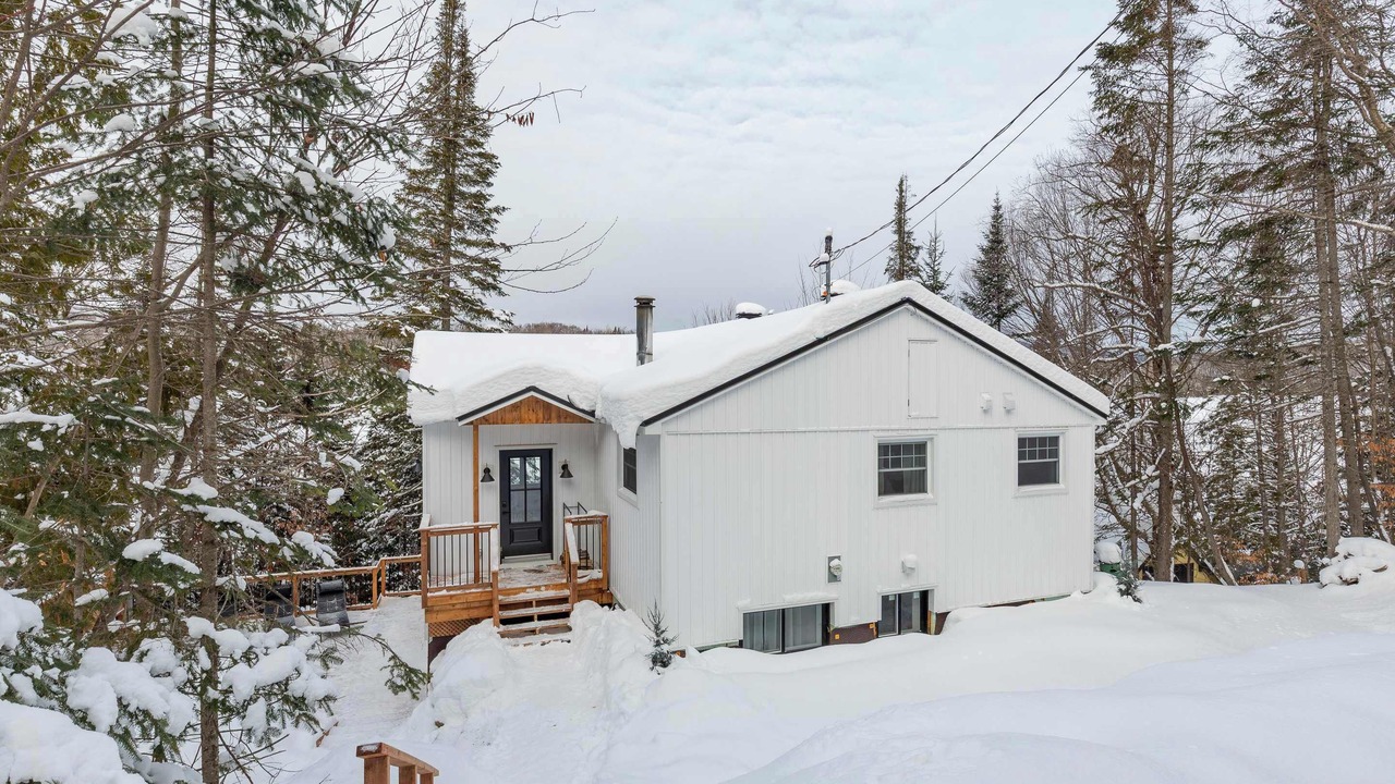 Photo of Outdoor in Sainte-Marguerite-du-Lac-Masson