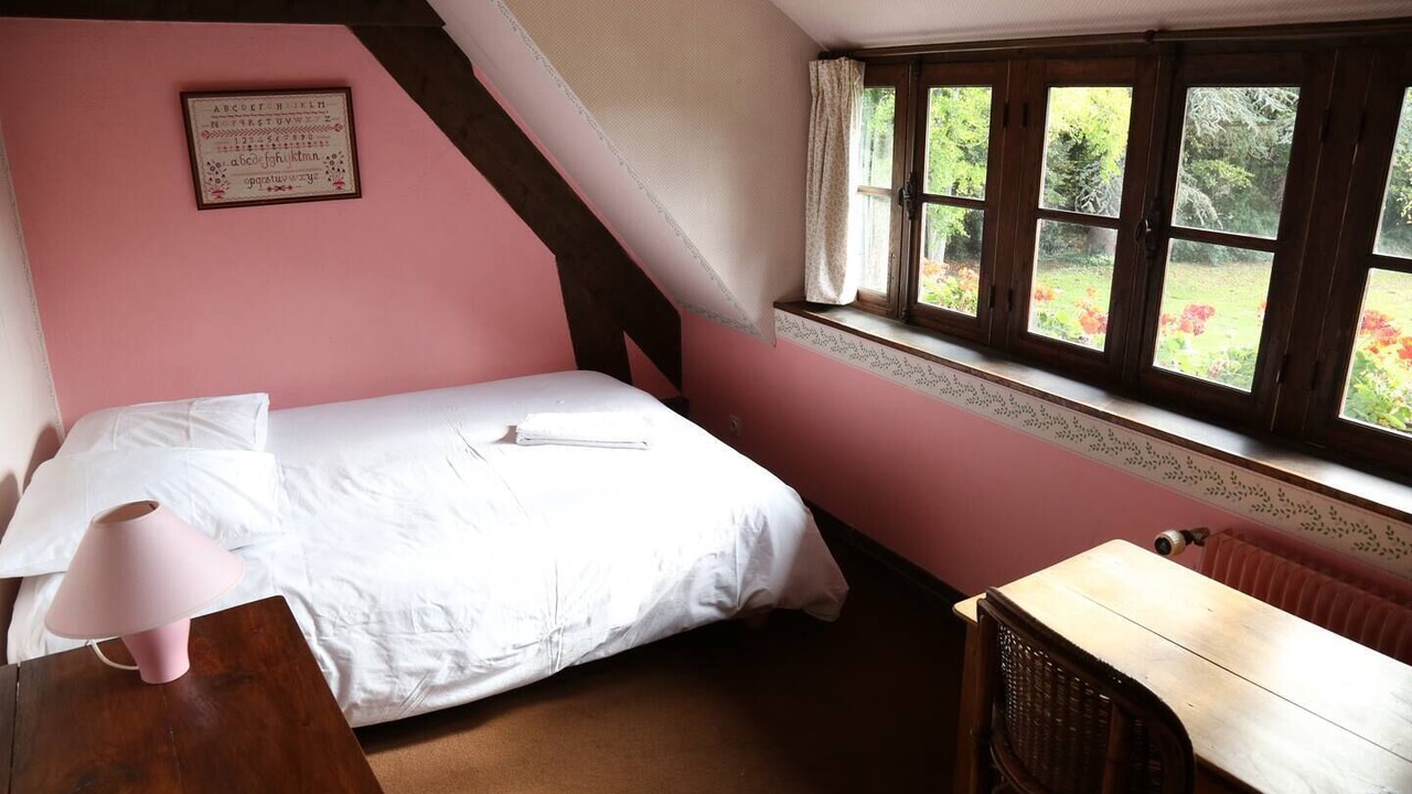 Photo of Bedroom in La Couture Boussey