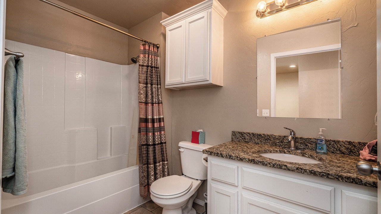Photo of Bathroom in Central Oklahoma City