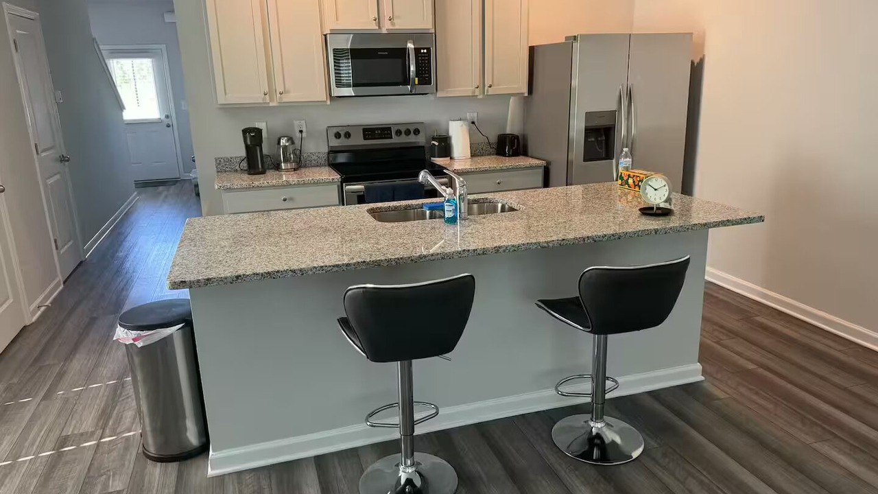 Photo of Kitchen in Adairsville