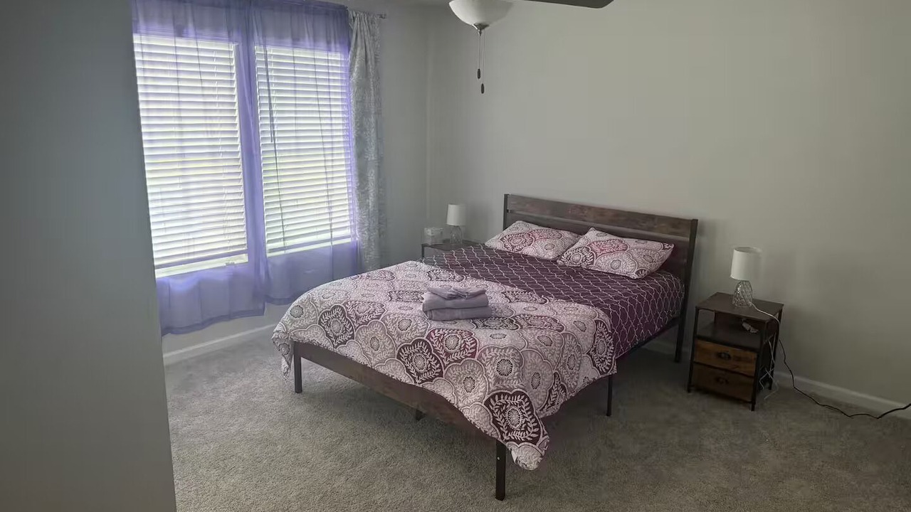 Photo of Bedroom in Adairsville
