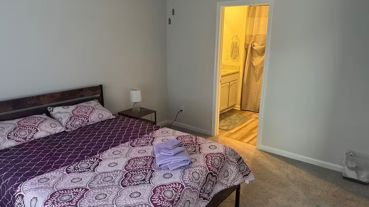 Photo of Bedroom in Adairsville