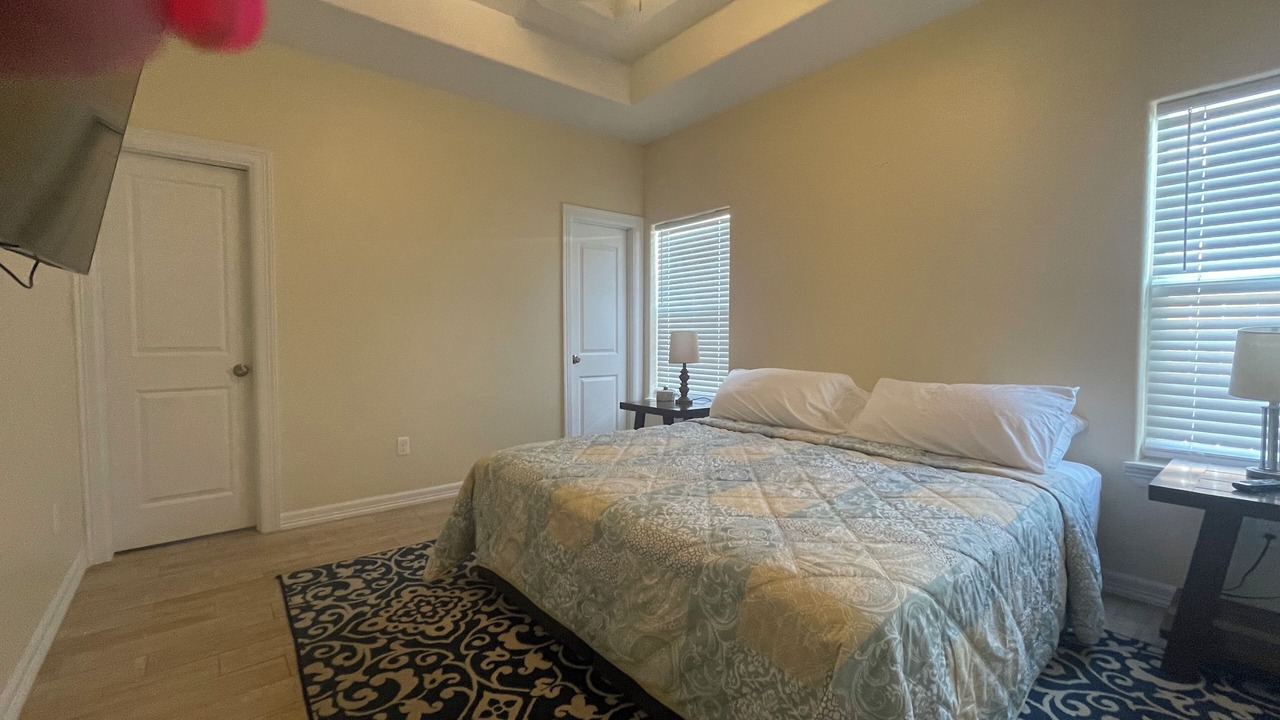 Photo of Bedroom in Edinburg
