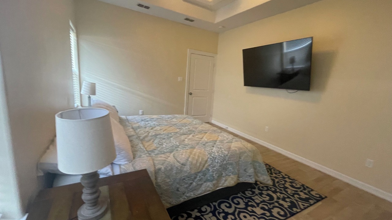 Photo of Bedroom in Edinburg