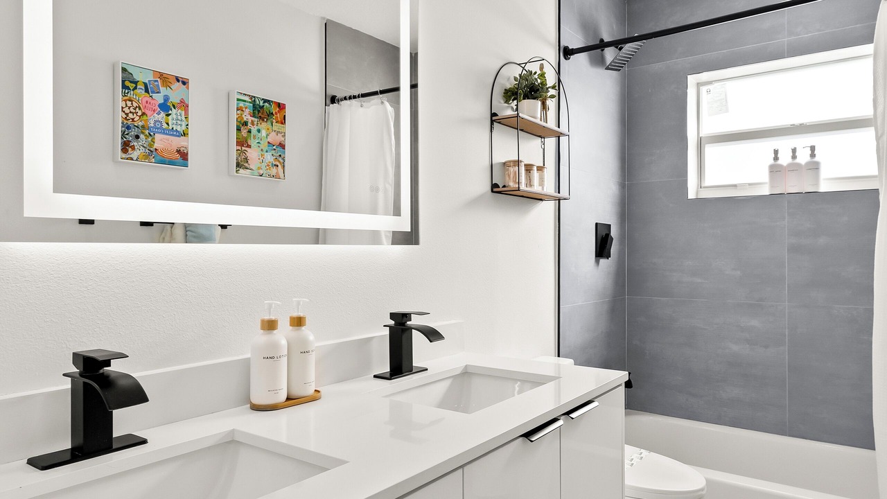 Photo of Bathroom in Deerfield Beach