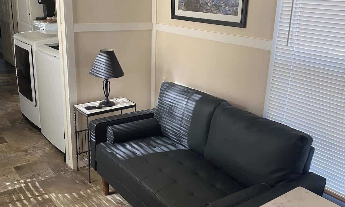 Photo of Livingroom in St. Johns