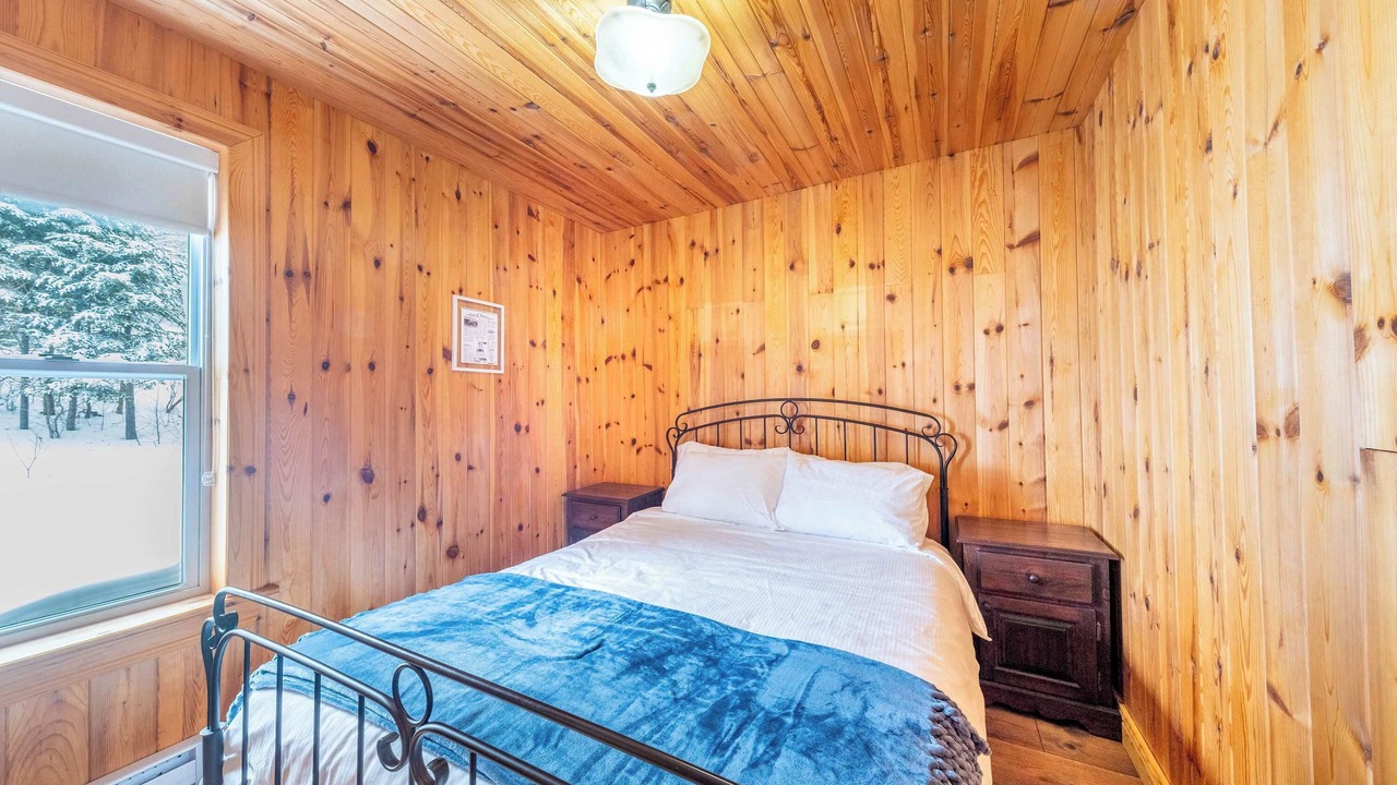 Photo of Bedroom in Saint-Philemon