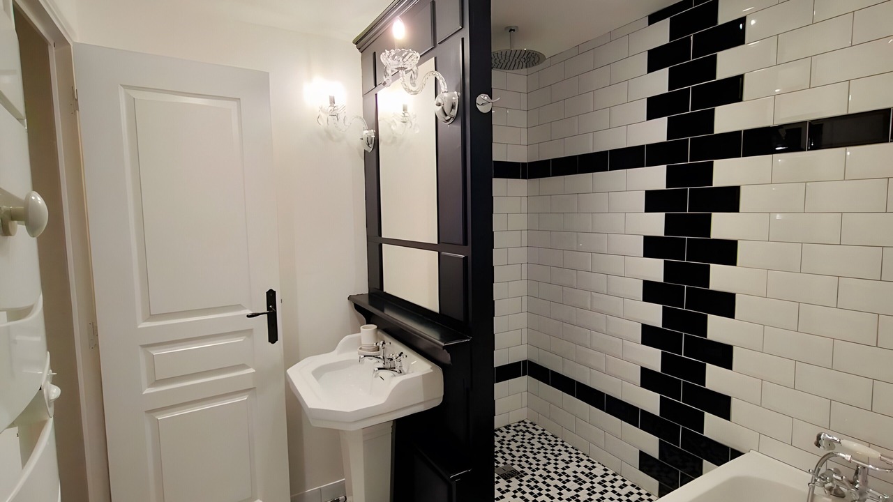 Photo of Bathroom in Gratot