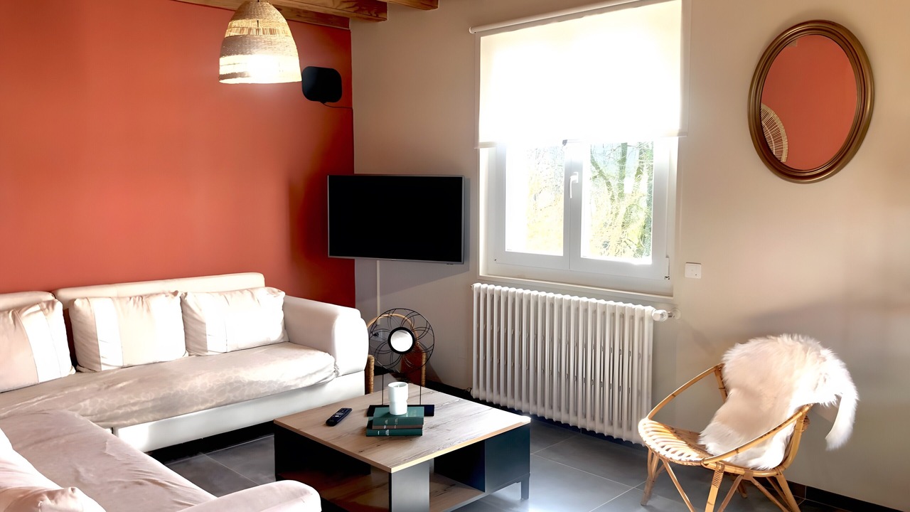 Photo of Livingroom in Saffloz