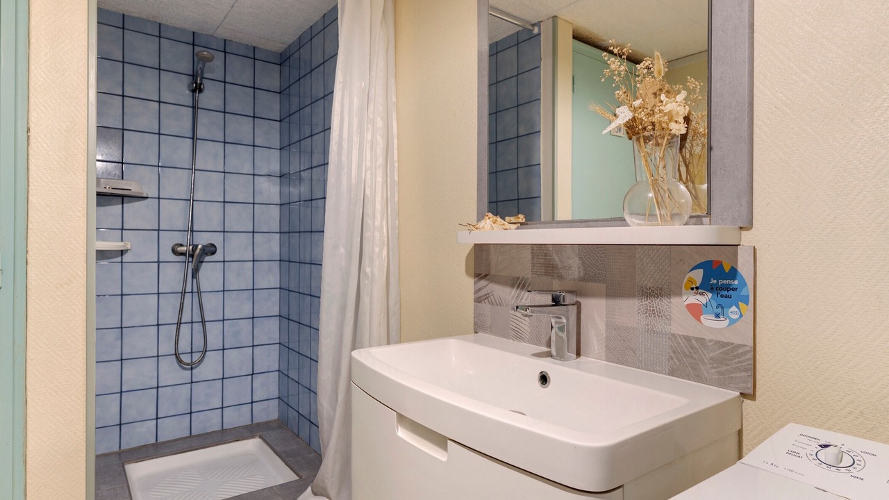 Photo of Bathroom in Apremont