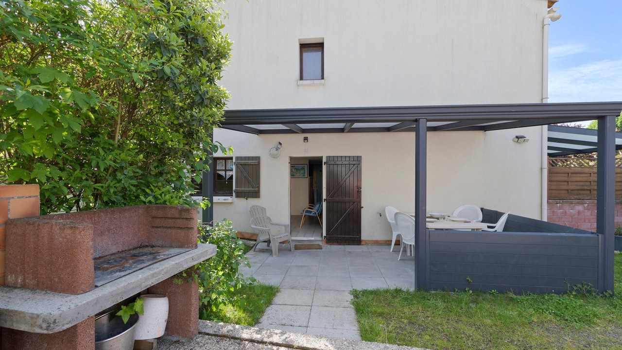 Photo of Outdoor in Apremont