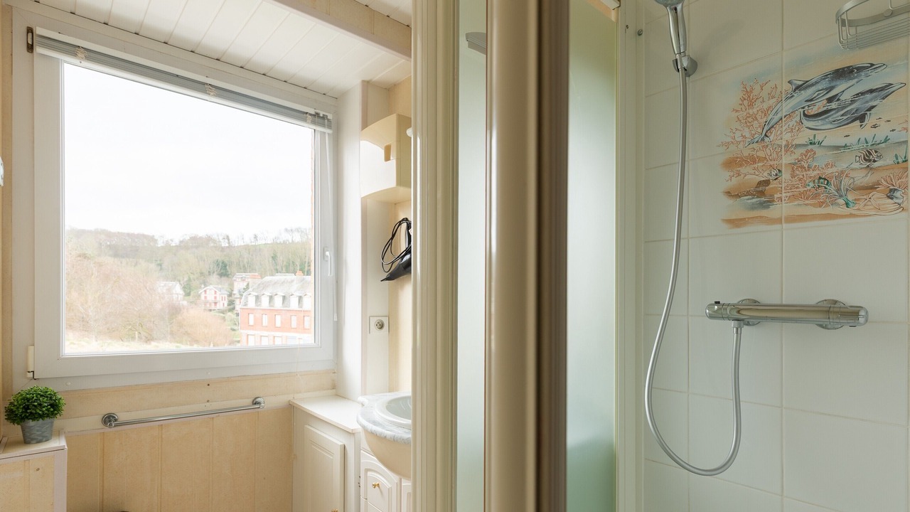 Photo of Bathroom in Saint-Pierre-en-Port