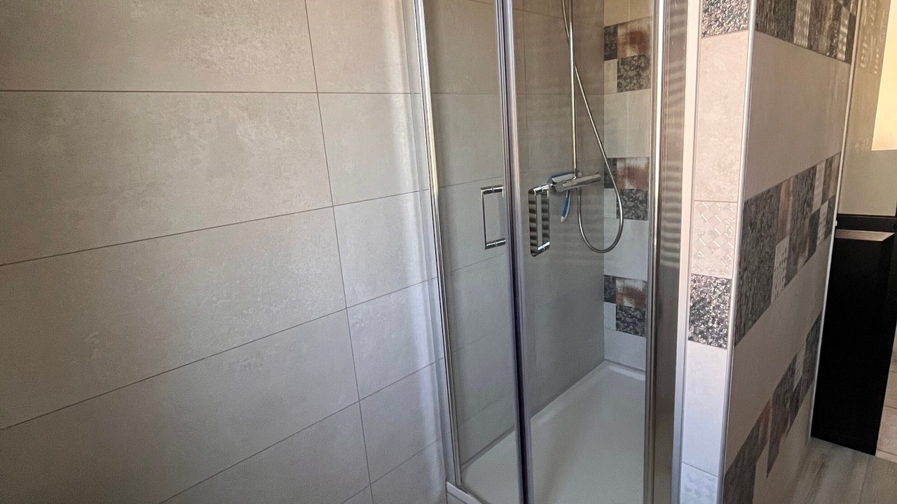 Photo of Bathroom in Boisset-et-Gaujac