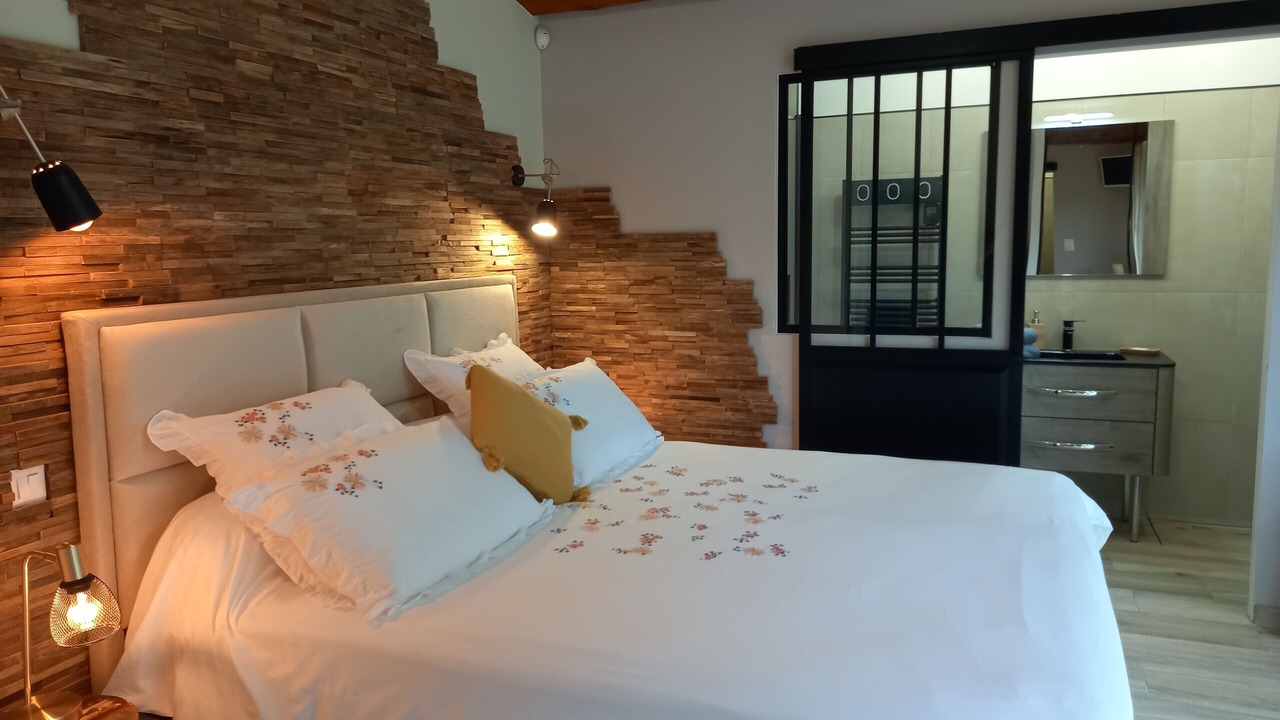 Photo of Bedroom in Boisset-et-Gaujac