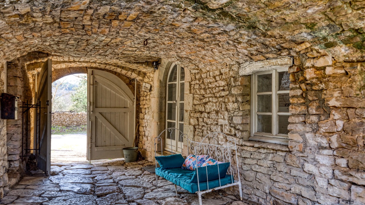 Photo of Patio Balcony in Rouet