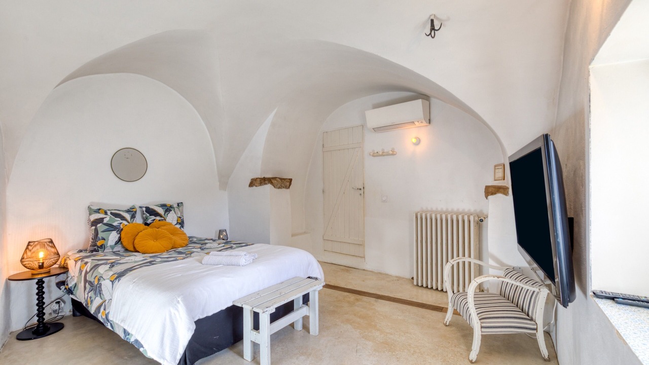 Photo of Bedroom in Rouet
