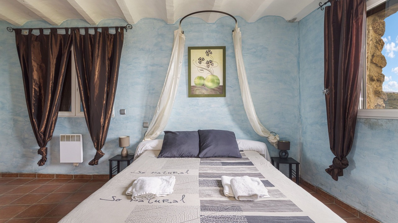 Photo of Bedroom in Ille-sur-Tet