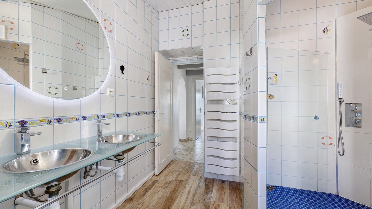 Photo of Bathroom in Barbatre